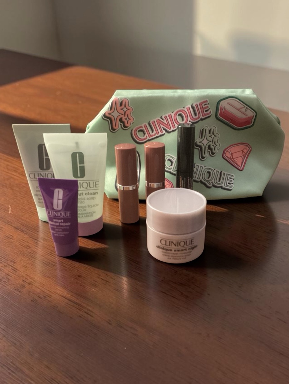 Clinique Makeup and Skincare Bundle